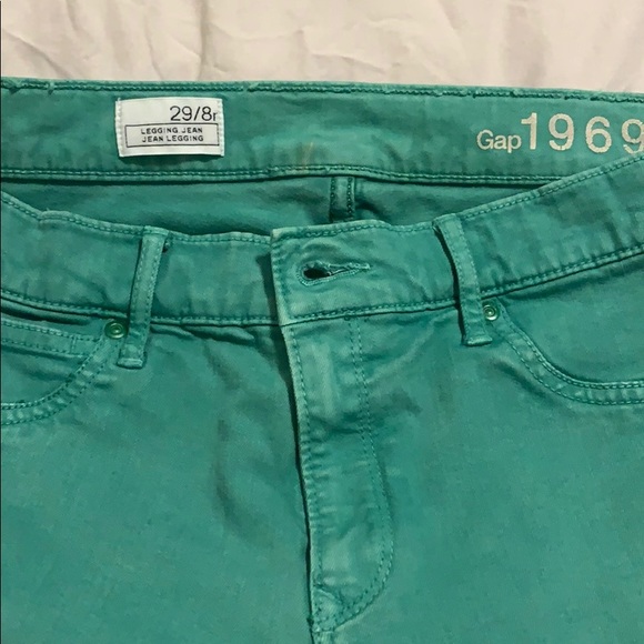 Green GAP skinnies - Picture 2 of 3